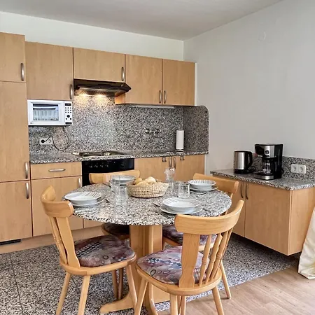 Konstanz By Interhome דירה הינטרצארטן